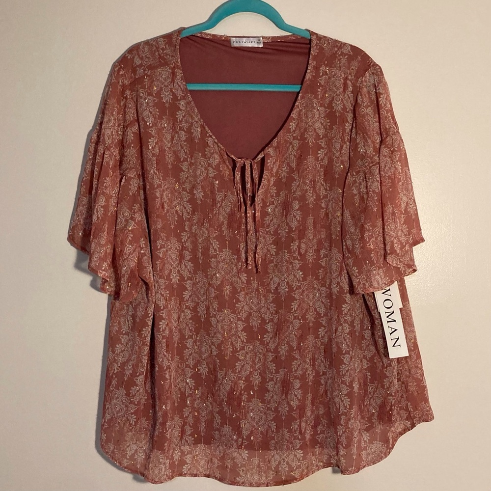 Retrology Flowy Top with Shimmery Gold Thread | NWT - Pristine Condition